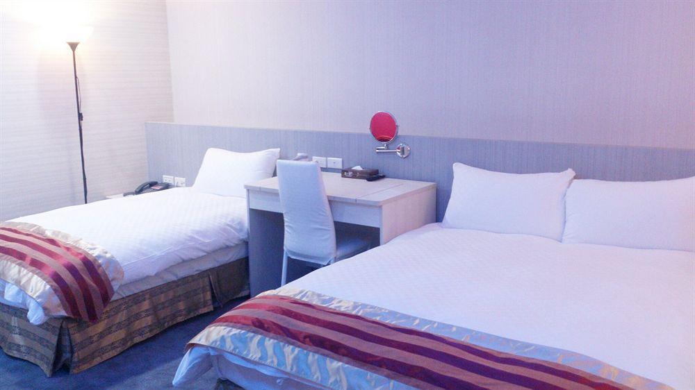 Shun-Yi Business Hotel Цзяи Экстерьер фото