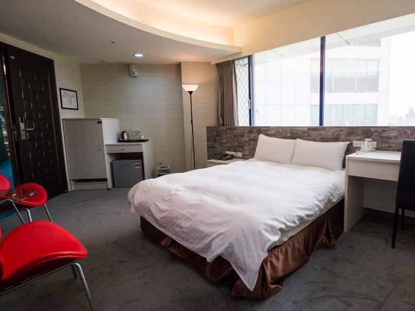 Shun-Yi Business Hotel Цзяи Экстерьер фото